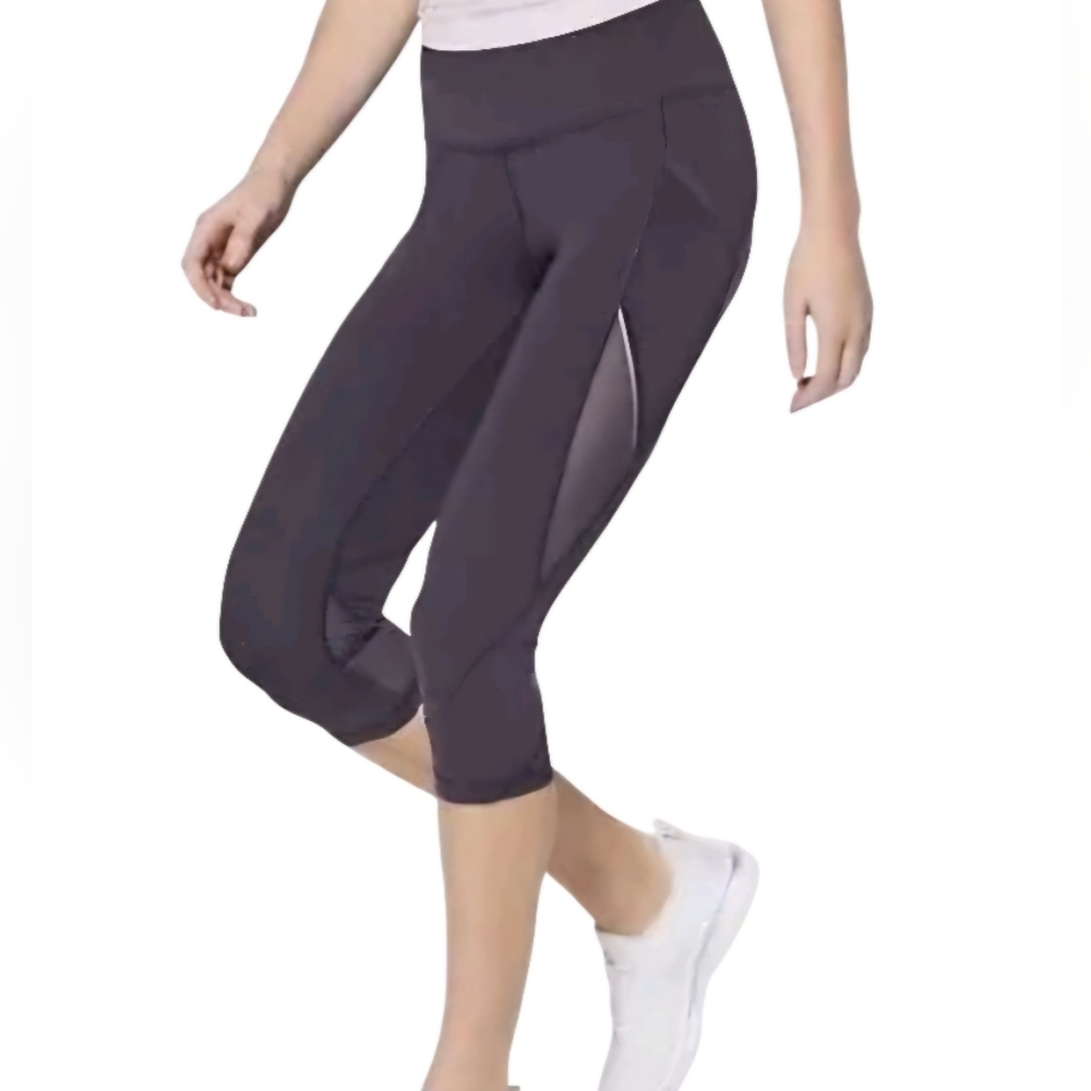 Lululemon EUC PURPLE LIGHT AS AIR CROP LEGGINGS 19" EUC Summer